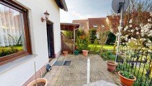 Terrasse Ohne K�uferprovision! Charmantes Reihenhaus mit Potenzial, Garage & Garten
