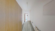 2.Raum (f�r Teek�che) Niedliche, kleine B�roeinheit im Zentrum von K�then