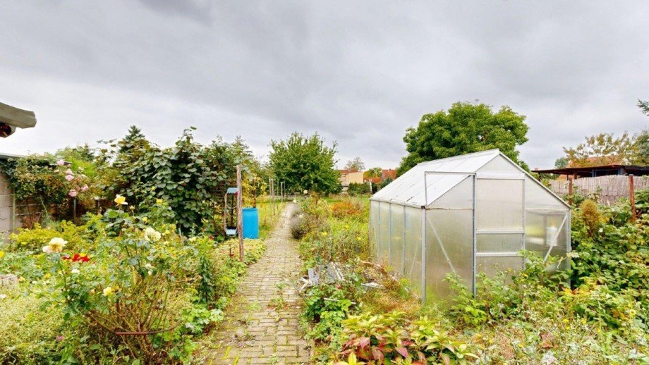 Garten Doppelhaush�lfte Radegast