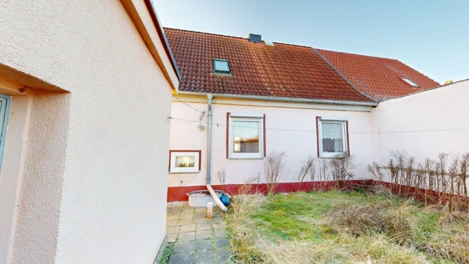 R�ckansicht Reihenendhaus Radegast