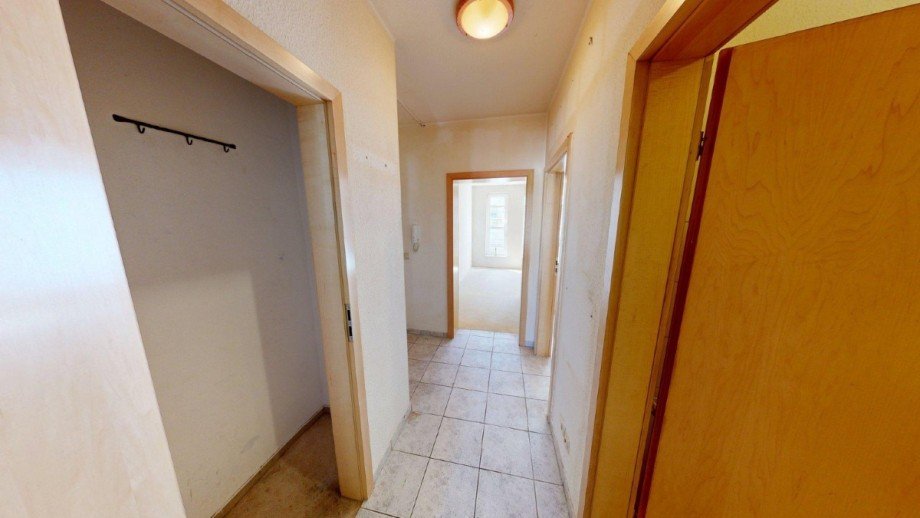 Flur Etagenwohnung K�then