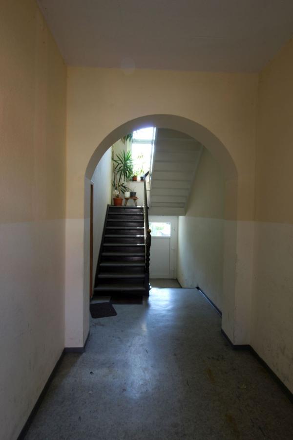 Hausflur Mehrfamilienhaus K�then