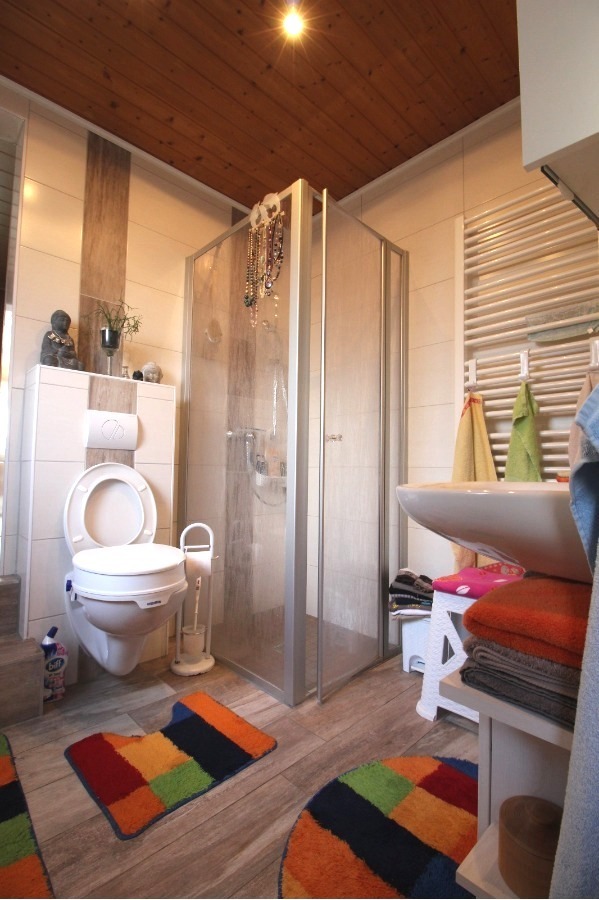 Badezimmer Reihenmittelhaus K�then