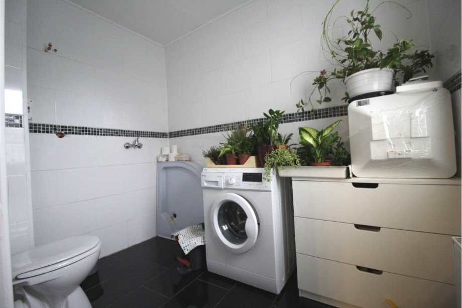 Badezimmer EG Raum 2 Reihenmittelhaus K�then