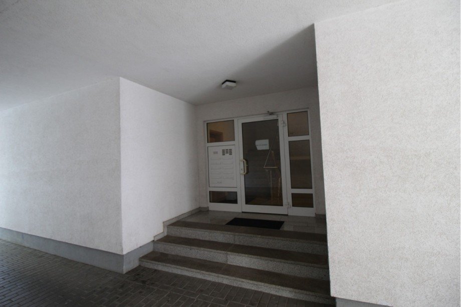 Eingangsbereich Wohnhaus Etagenwohnung K�then
