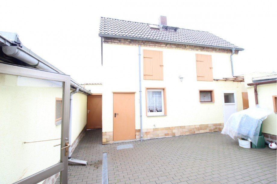 Hintergeb�ude Einfamilienhaus Aken