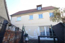 R�ckansicht Ohne K�uferprovision!!! Modernisiertes Stadthaus mit Ausbaureserve unterm Dach