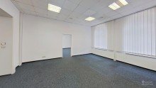 1.B�roraum Vielseitig nutzbare Gewerbeeinheit im Erdgeschoss ? B�ro oder Praxis mit optionaler Einliegerwohnung