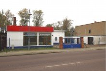 Vorderansicht Der Traum von der Selbstst�ndigkeit kann hier wahr werden-KFZ-Werkstatt mit guter Verkehrsanbindung