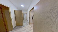 Flur Repr�sentative 3 -Raum-Wohnung mit viel Tageslicht