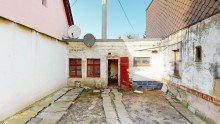 Blick auf H�hnerstall Ohne K�uferprovision!!! Schn�ppchenhaus auf dem Lande mit viel Platz