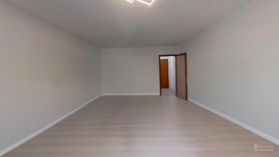 Wohnzimmer Souterrainwohnung K�then/ Anhalt