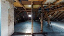 Dachbereich PROVISIONSFREI***Sanierungsbed�rftiges Mehrfamilienhaus mit Zufahrt und Nebengelass