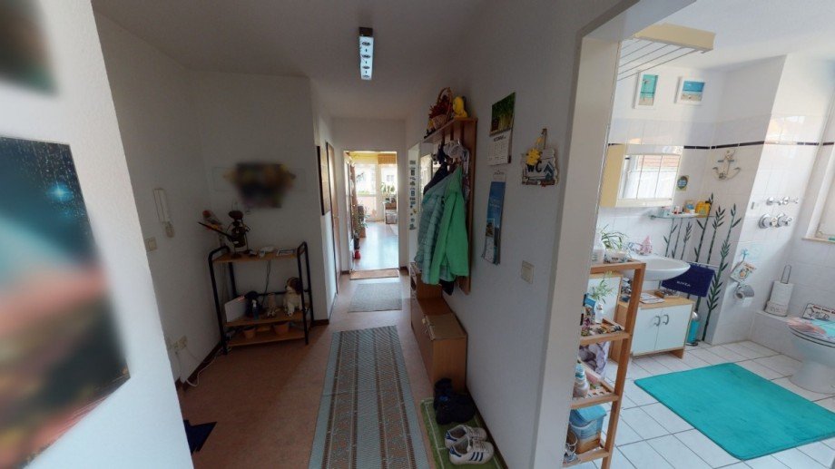 Flur Etagenwohnung K�then