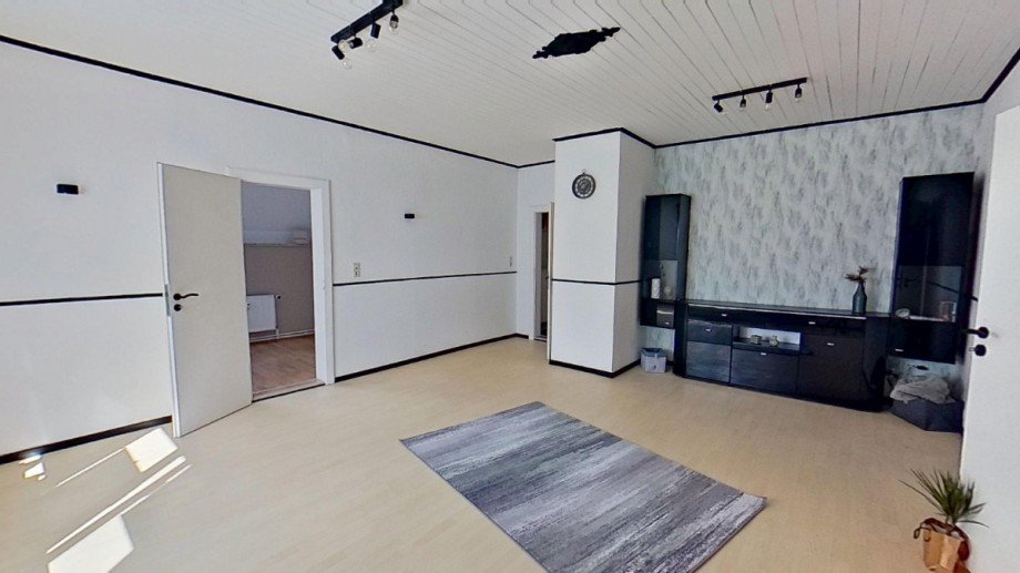 Wohnzimmer Dachgeschosswohnung K�then