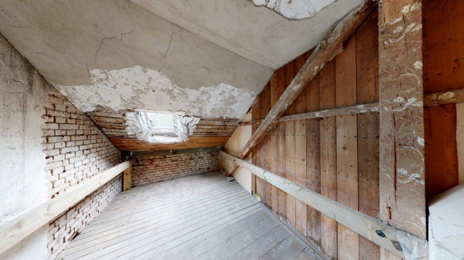 Dachgeschoss Reihenmittelhaus K�then