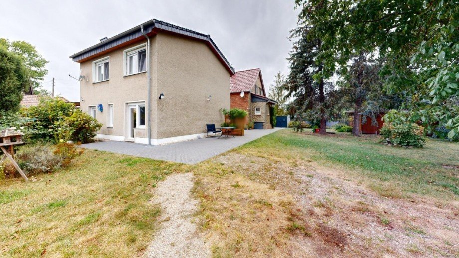 Ansicht beider Wohnh�user Zweifamilienhaus S�dliches Anhalt