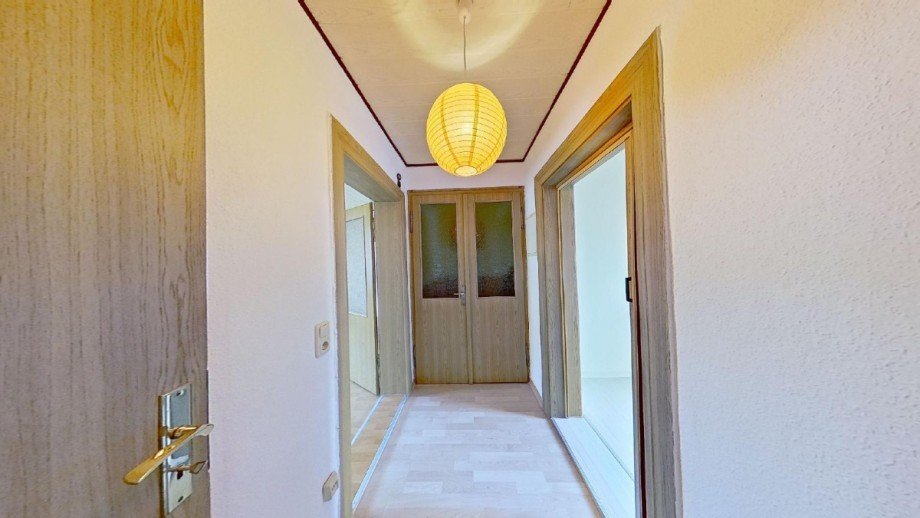 Flur Etagenwohnung K�then/ Anhalt