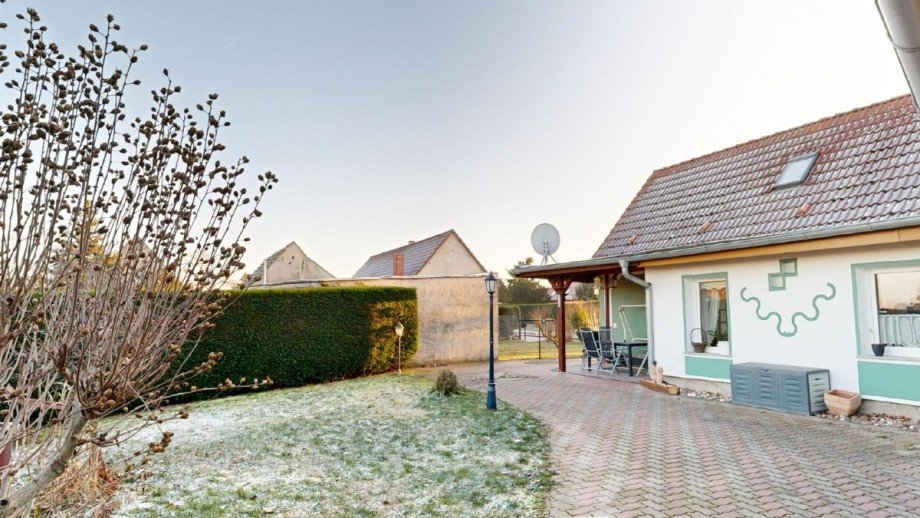 Gartenbereich Einfamilienhaus Trinum