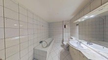 Badezimmer Helle, gem�tliche Dachgeschosswohnung sucht neue Mieter