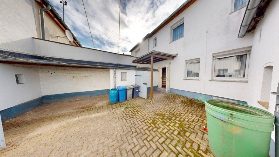 R�ckansicht Wohnhaus Reihenmittelhaus K�then