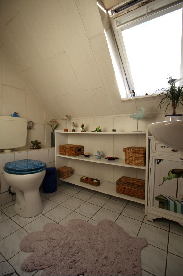 G�ste-WC im DG Reihenmittelhaus K�then