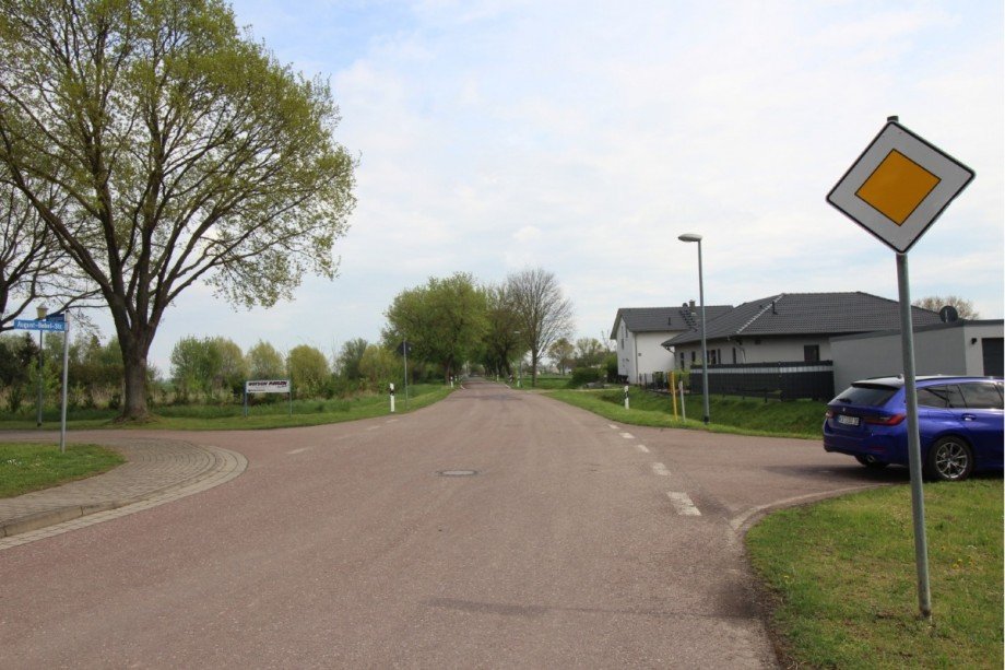 Wohnumfeld Wohngrundst�ck Gro�badegast