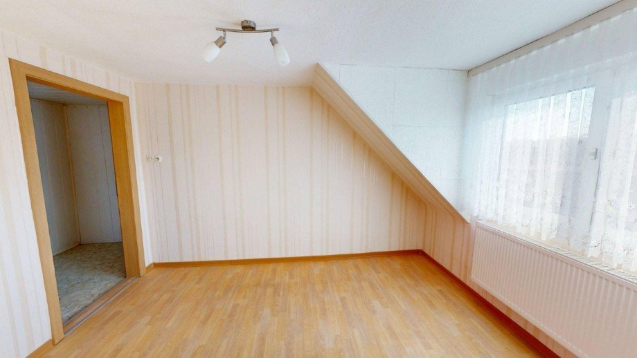 Wohnraum im DG Doppelhaush�lfte Scheuder