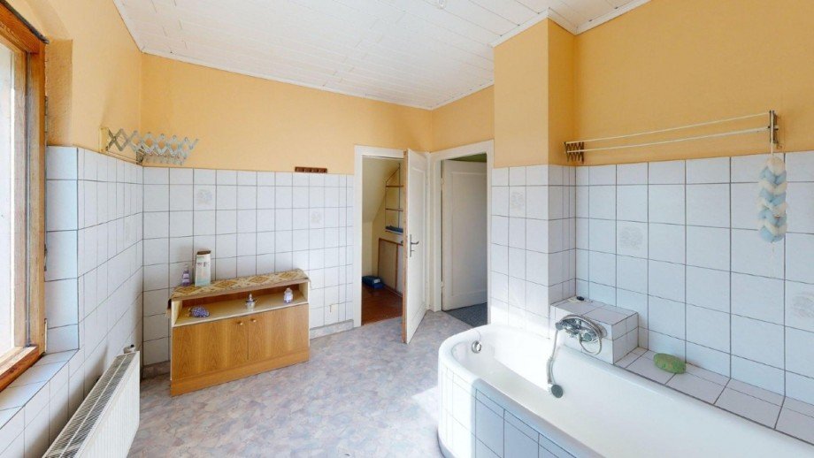Bad im DG Einfamilienhaus Aken