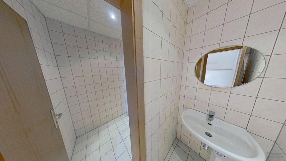 WC 2 B�rofl�che K�then