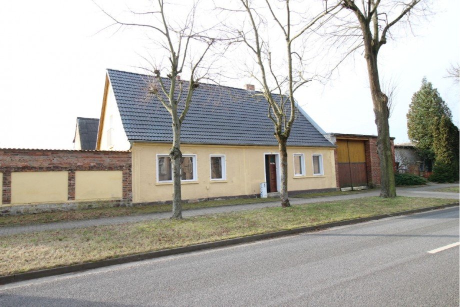 Vorderansicht Einfamilienhaus Dessau-Ro�lau