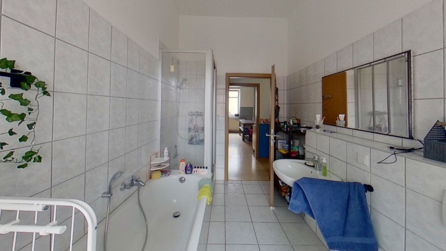 Badezimmer Erdgeschosswohnung K�then/ Anhalt