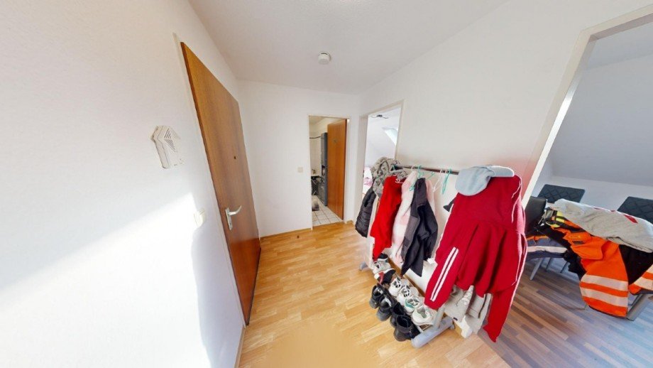Eingangsflur Dachgeschosswohnung K�then
