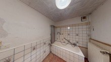 Badezimmer alt PROVISIONSFREI!!! Interessantes Stadthaus in verkehrsg�nstiger Lage