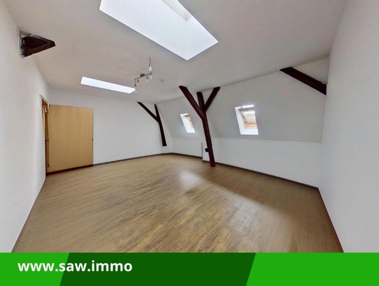 Wohnzimmer K�then Dachgeschosswohnung Gro�z�gige, helle Dachgescho�wohnung mit Balkon