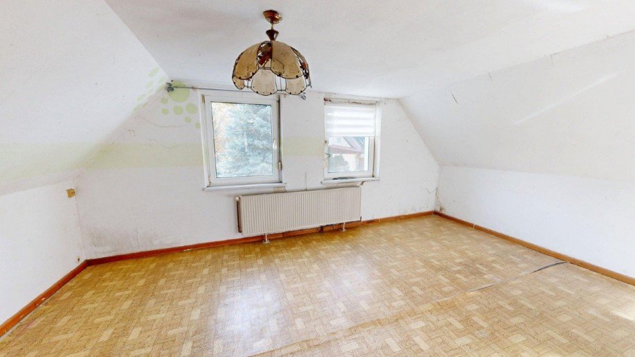 Wohnraum DG Einfamilienhaus G�rzig