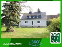 Tolles Einfamilienhaus mit riesigen Grundst�ck + Doppelgarage PROVISIONSFREI***Schickes Einfamilienhaus mit gro�em Grundst�ck und toller Ausstattung