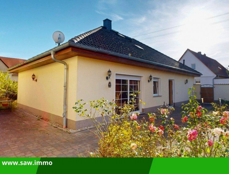 EFH Bungalowstil in Fra�dorf Verkauf Fra�dorf Einfamilienhaus Ohne K�uferprovision - Ebenerdig wohnen im Bungalow + gro�e Halle f�r Lagerung & Gewerbe