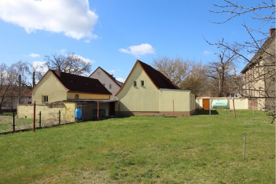 Blick vom Garten Einfamilienhaus S�dliches Anhalt