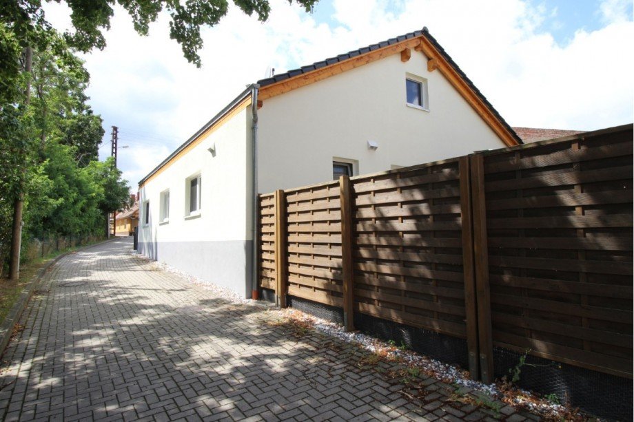 Hinteransicht Bungalow Osternienburger Land