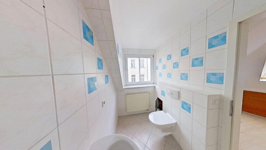 Badezimmer Dachgeschosswohnung K�then