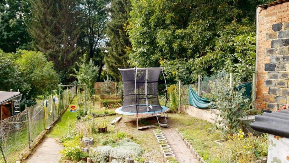 Blick in den Garten Einfamilienhaus Freckleben