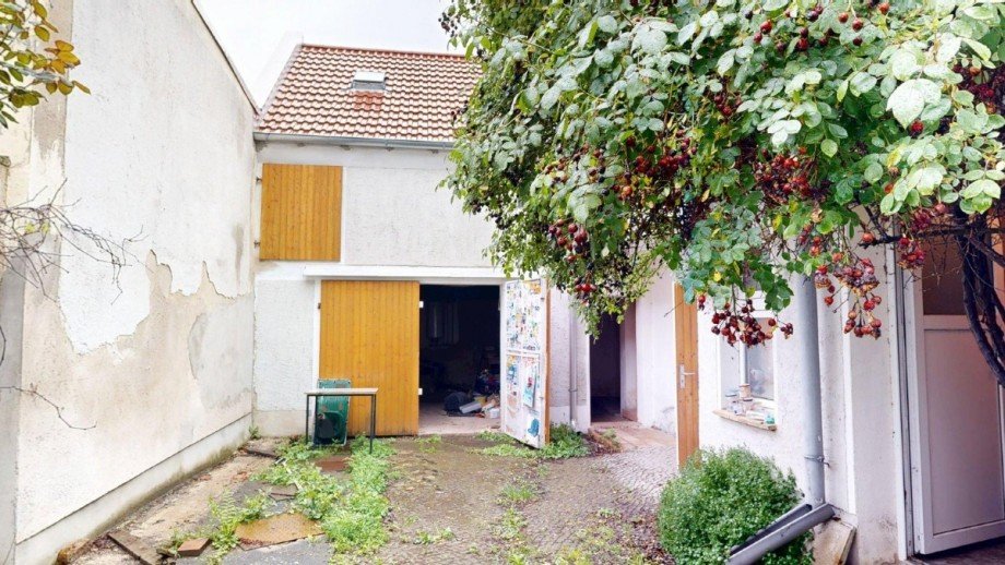 Hintergeb�ude Reihenhaus Aken