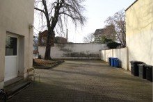 Blick in Innenhof mit Stellpl�tzen Ohne K�uferprovision!!! Renditeobjekt in verkehrsg�nstiger Lage