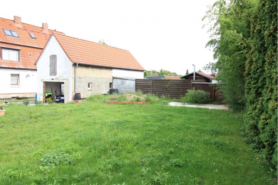 Garten Doppelhaush�lfte Osternienburger Land