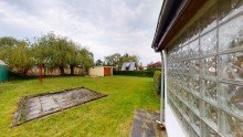 Blick in den Garten PROVISIONSFREI!!! Wochenendgrundst�ck am L�bitzsse mit Bungalow und Garage