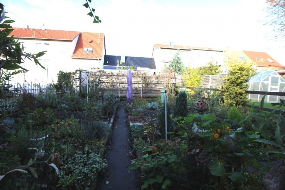 Blick in den Garten Reihenmittelhaus K�then