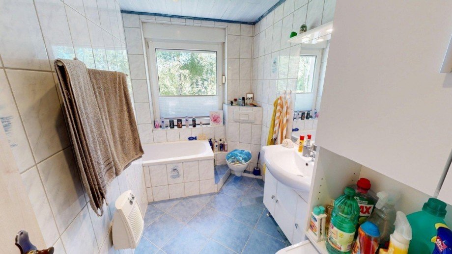 Badezimmer Etagenwohnung K�then