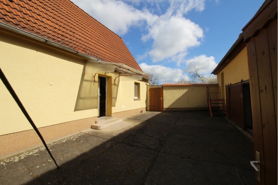 Innenhof Einfamilienhaus S�dliches Anhalt