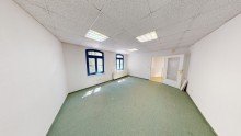 B�ro 1.OG OHNE K�UFERPROVISION!!! Niedliche Maisonette-Einheit im Zentrum